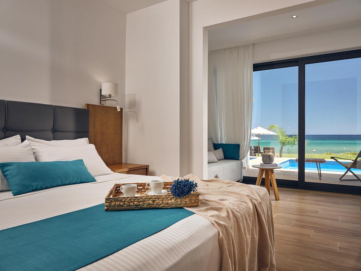 cavo-orient-beach
