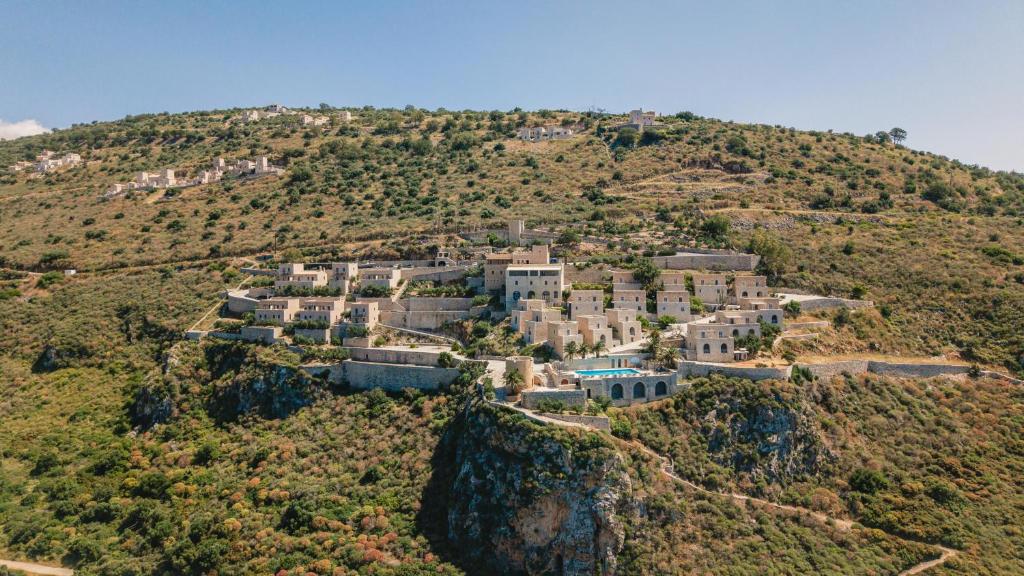 Limeni Village
