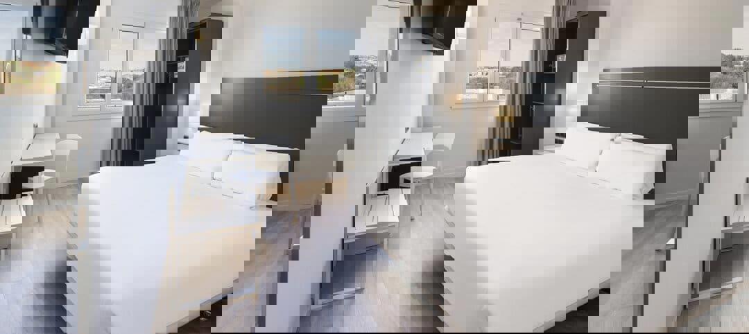 B en B HOTEL Barcelona Rubi