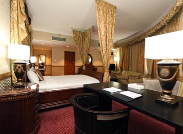Foto Sadaf Delmon *** Dubai