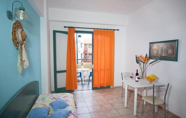 Appartement Theoni Apartment