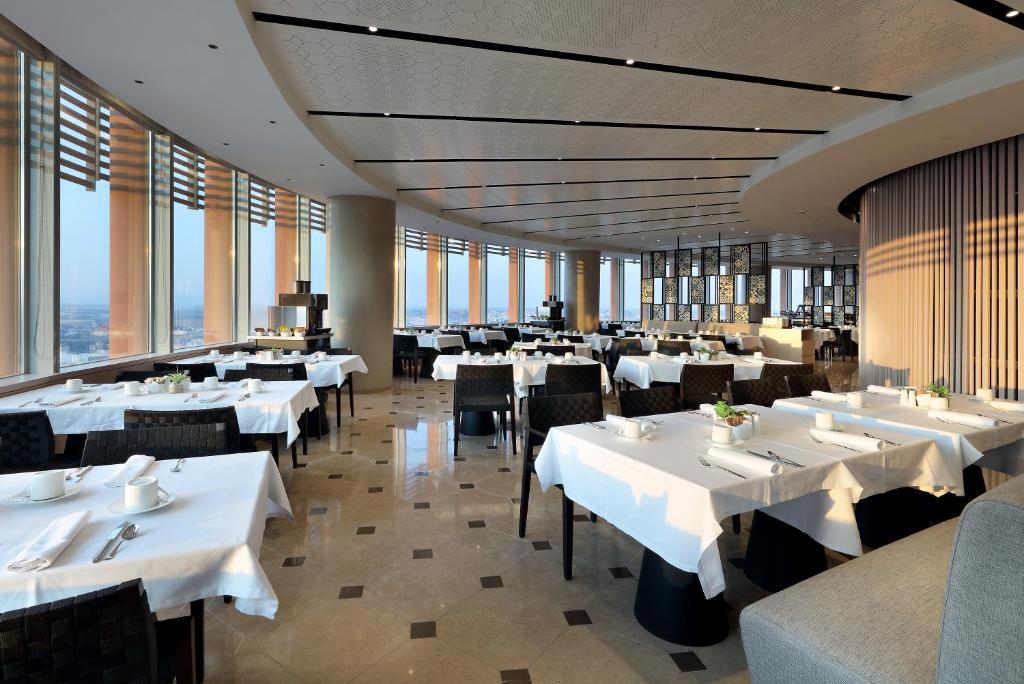 eurostars-torre-sevilla