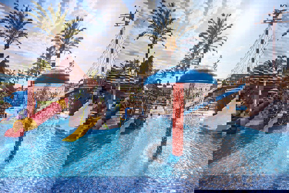 2243911-382924
