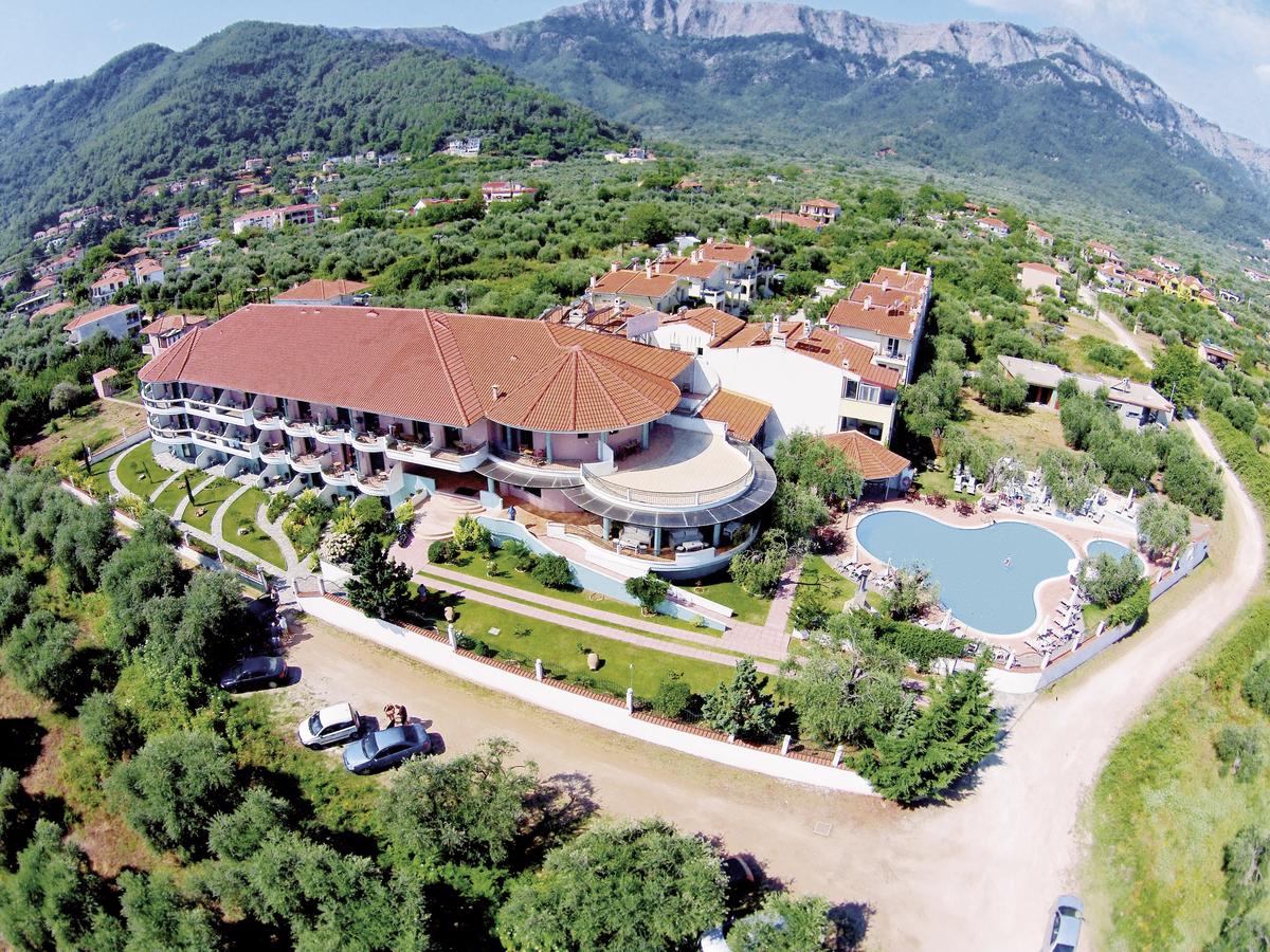 Foto Ocean Beach **** Skala Potamia