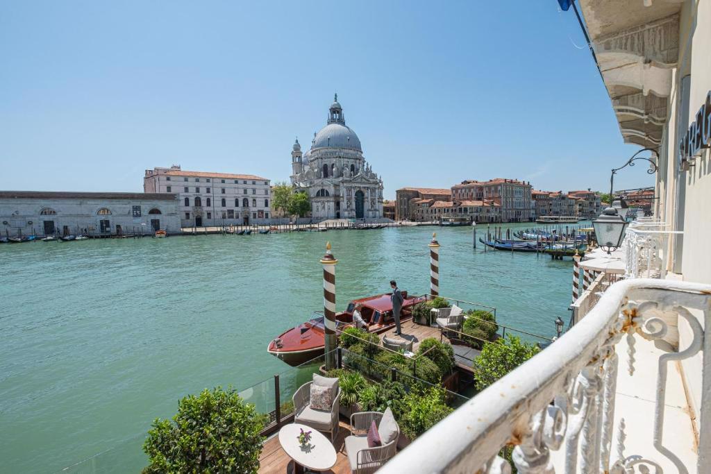 the-st-regis-venice
