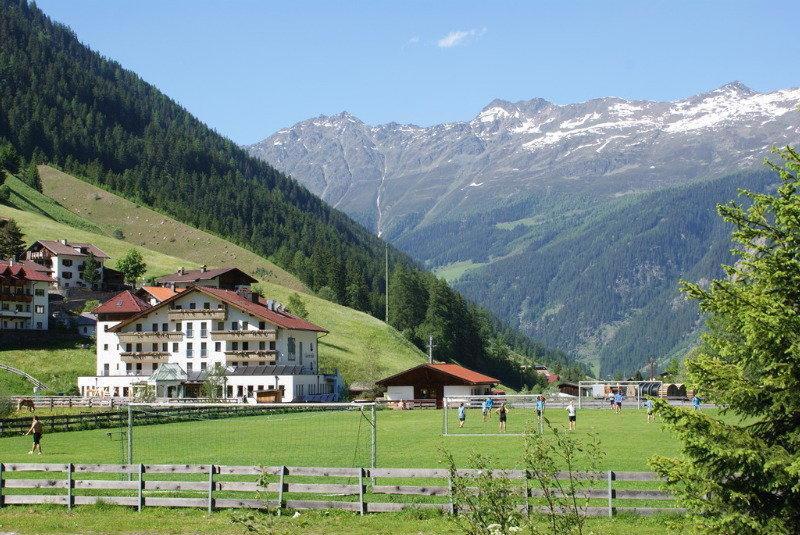 Ideale prijs autovakantie Tirol ➡️ 8 Dagen halfpension Tia Monte