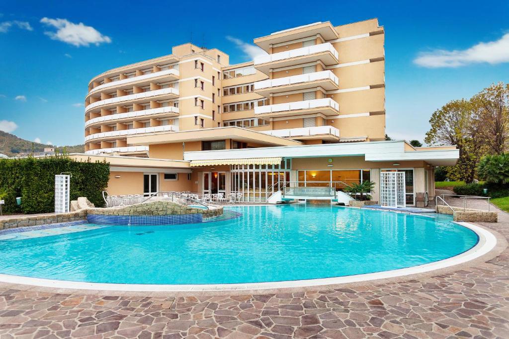 Foto Sporting Resort Golf en Spa **** Galzignano Terme