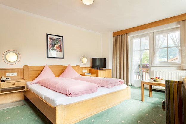 hotel-post