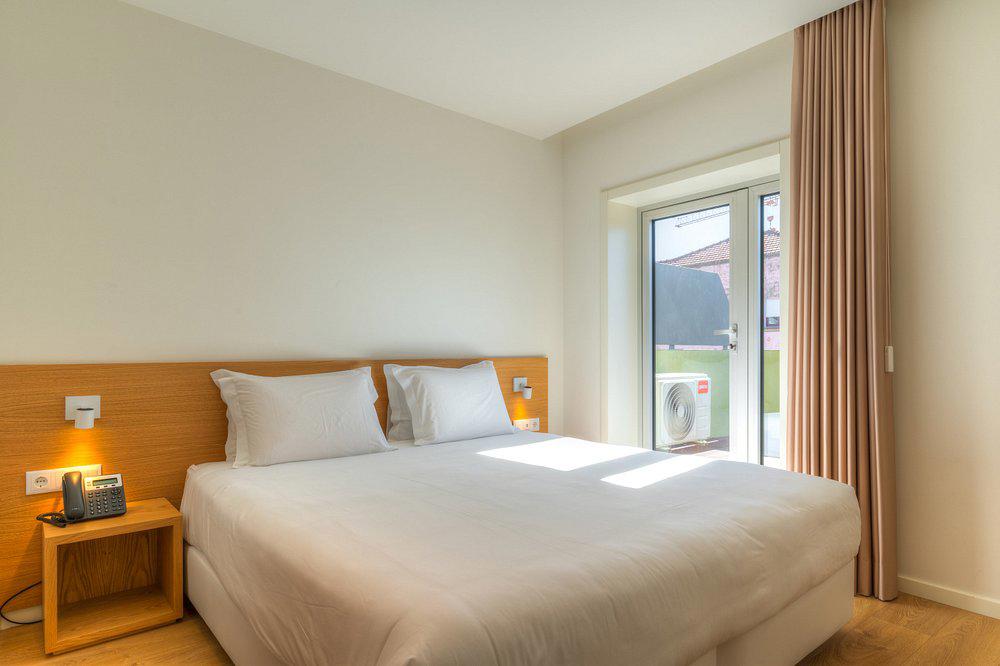 Foto Spot Family Apartments **** Porto