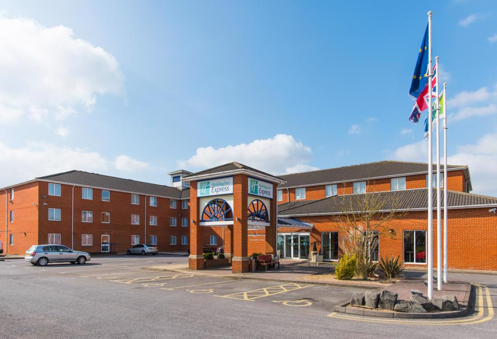 holiday-inn-express-southampton-west