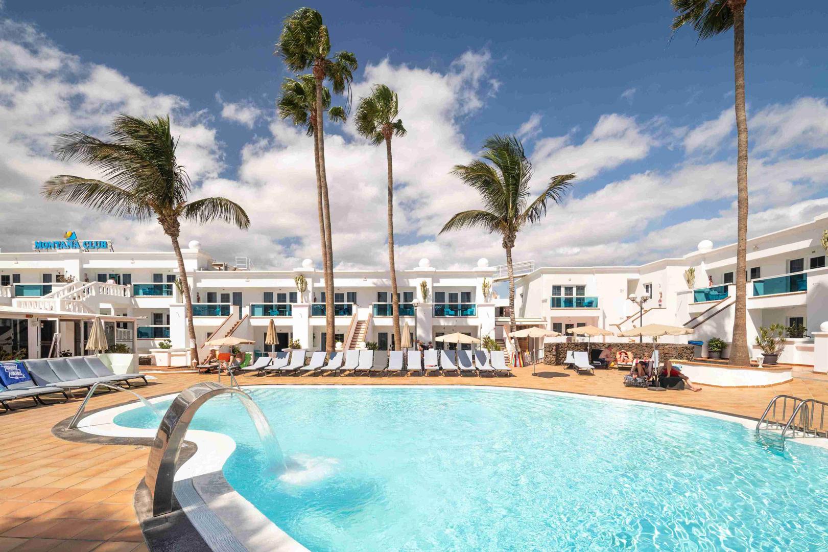Foto Aparthotel Montana Club Suite *** Puerto Del Carmen