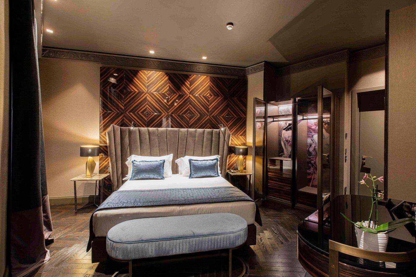 U Visionary Roma Hotel