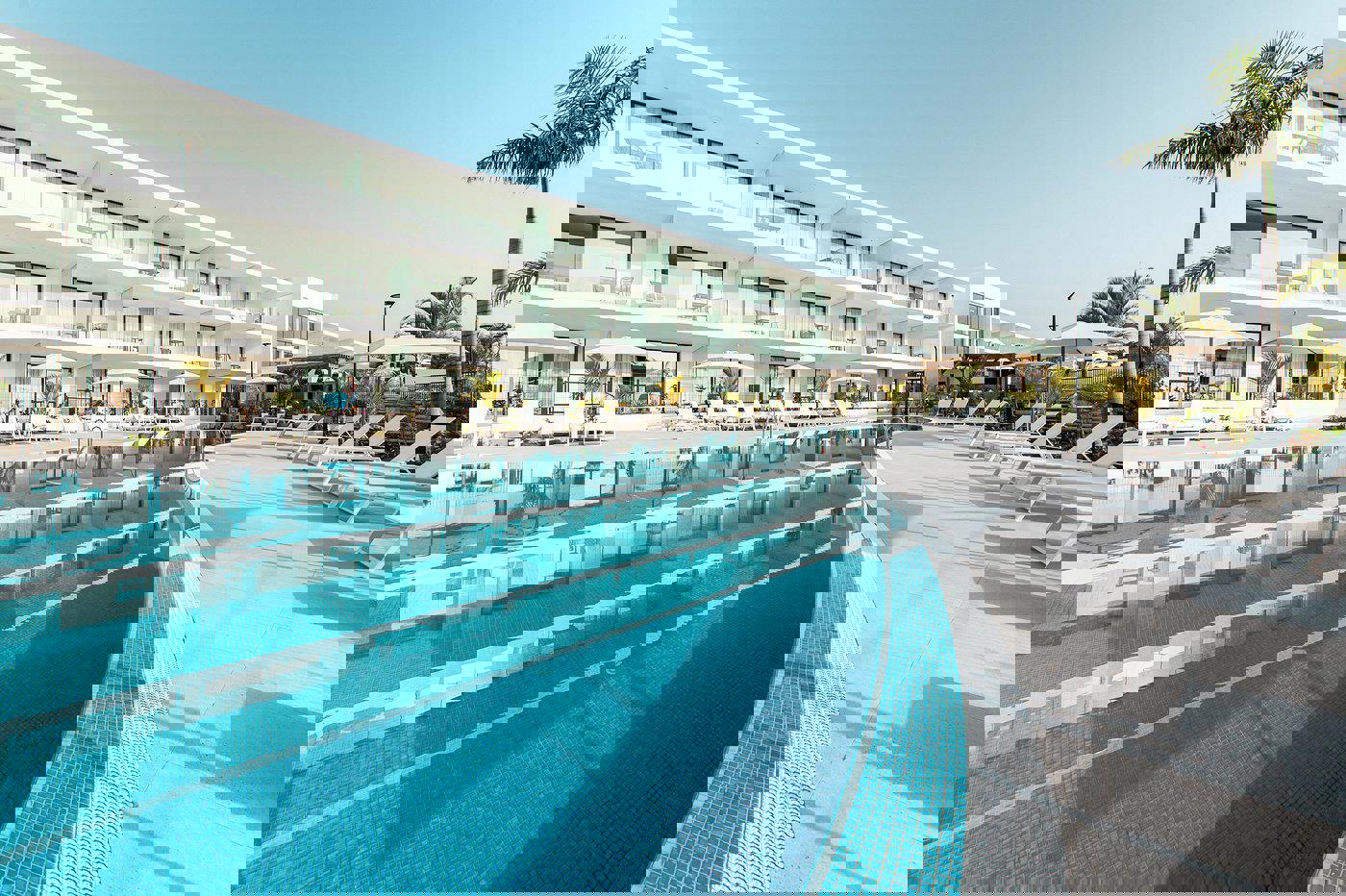 hotel-amarilla-golf-residences
