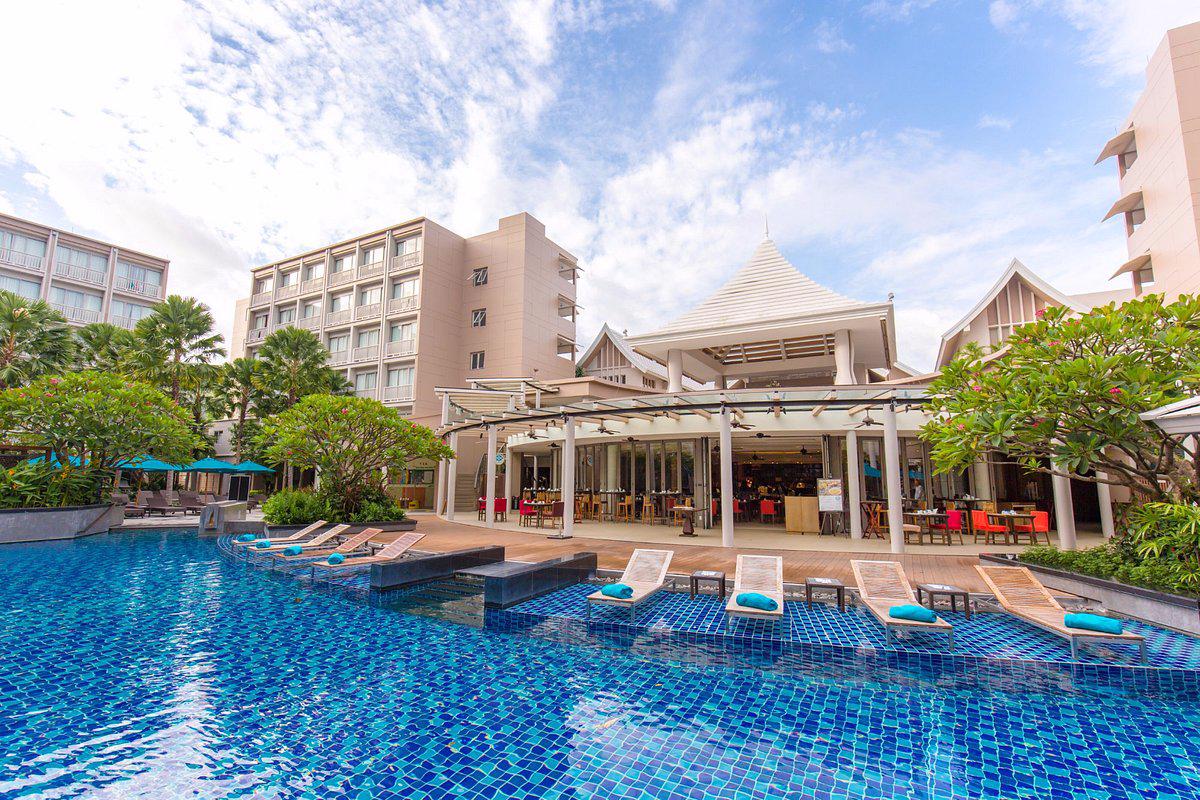 grand-mercure-phuket-patong