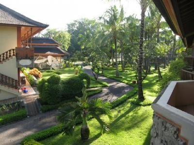 The Jayakarta Bali Beach Resort Residence en Spa - Legian Beach - Indonesie
