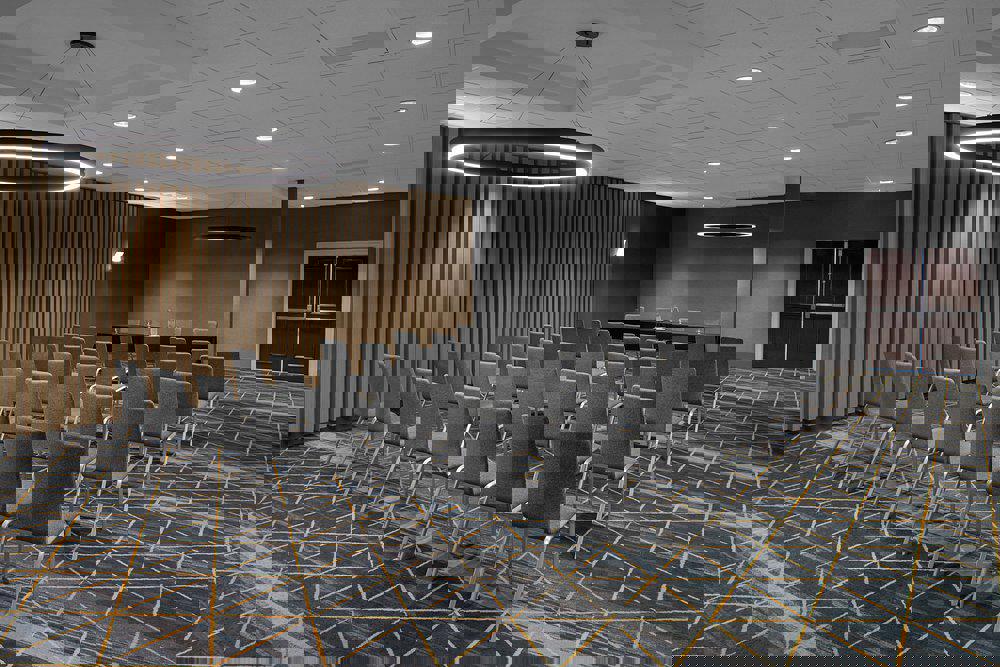 Holiday Inn Hasbrouck