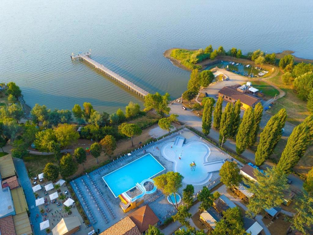Foto Trasimeno Glamping Resort **** S. Arcangelo Di Magione