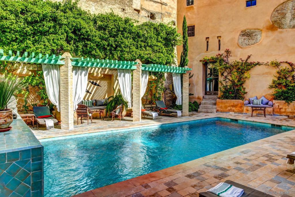 Riad Laaroussa- Guest House, Fes