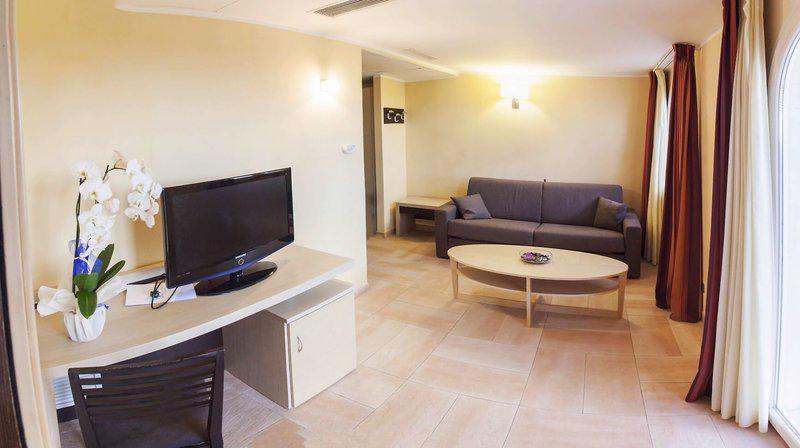 BuoneVacanze BV Airone Resort