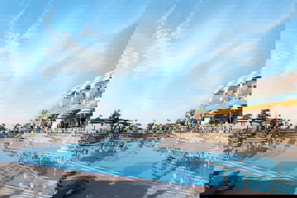 grand-blue-beach