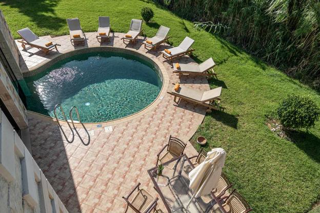 Caldera Theros Villas Chania