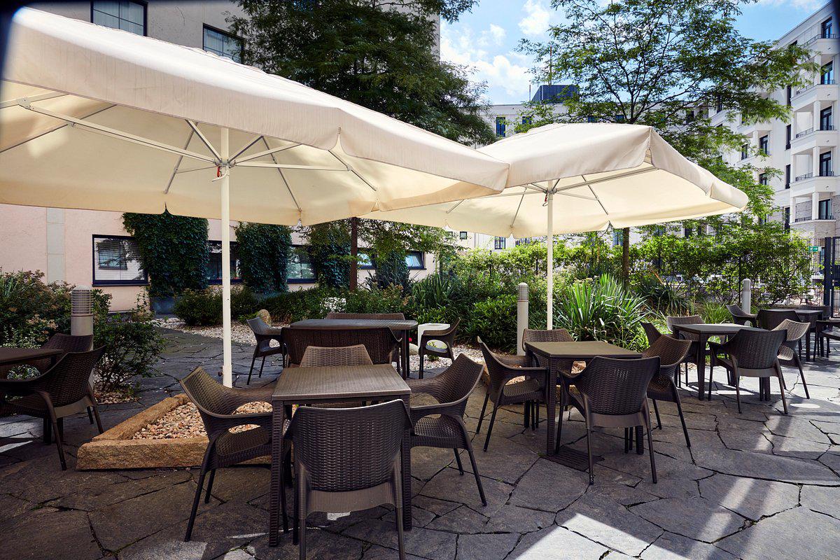 holiday-inn-berlin-west