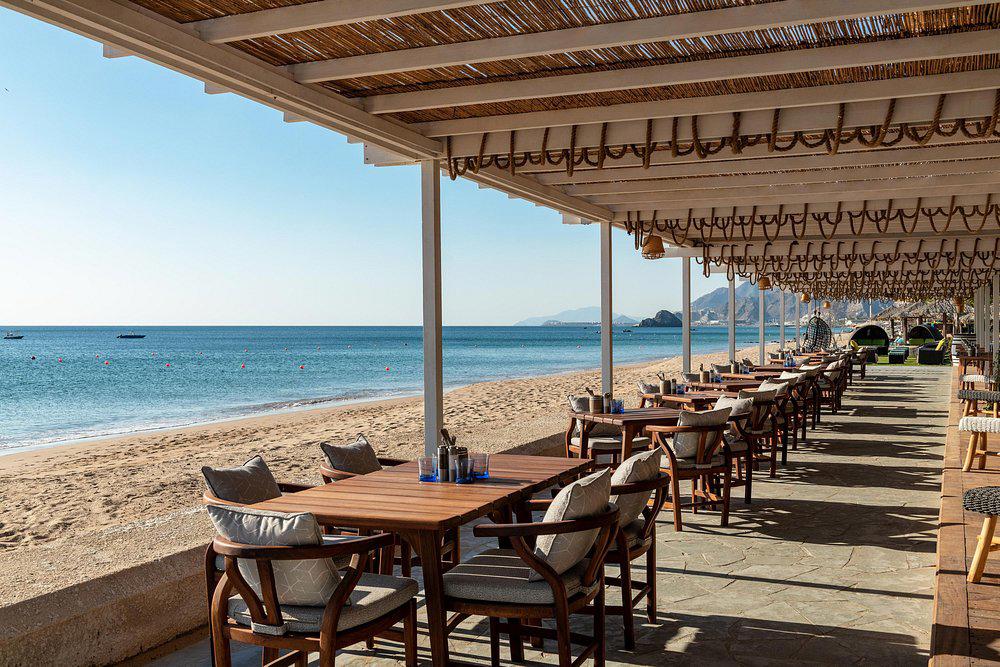 Le Meridien Al Aqah Beach.