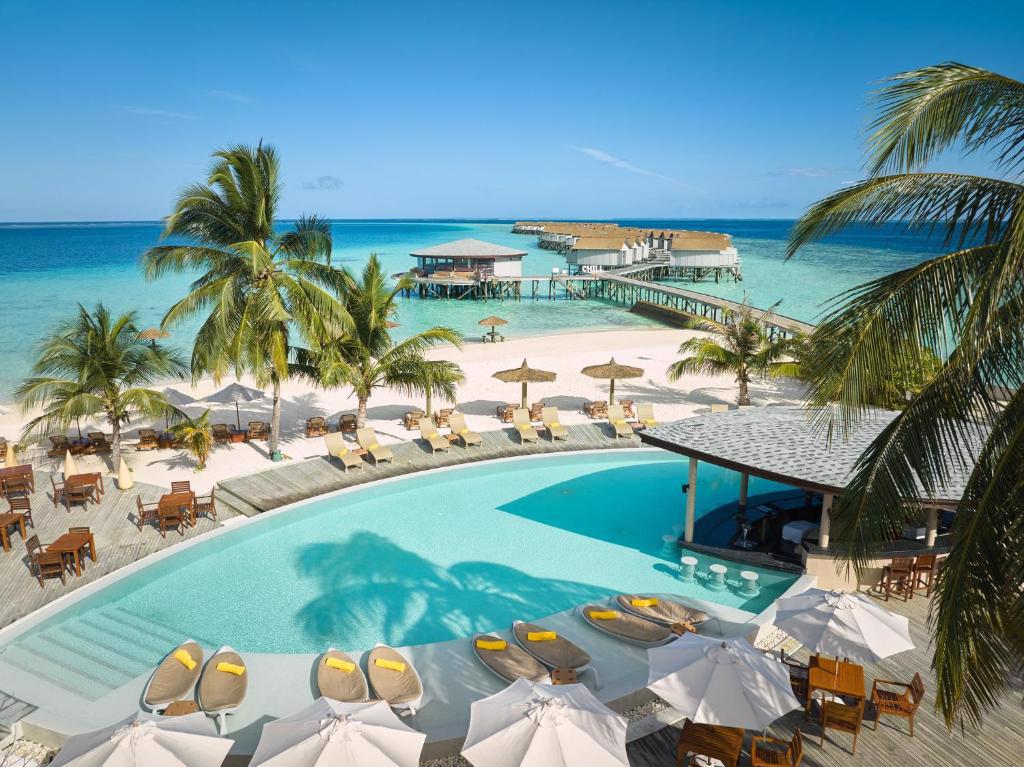 centara-ras-fushi-resort