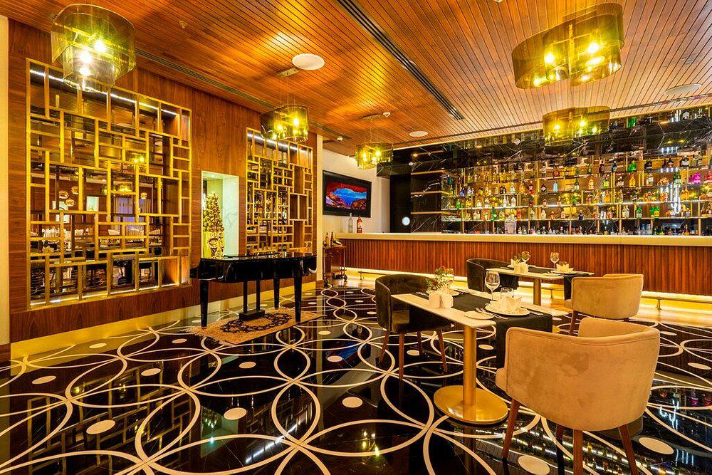 rocks-hotel-en-casino