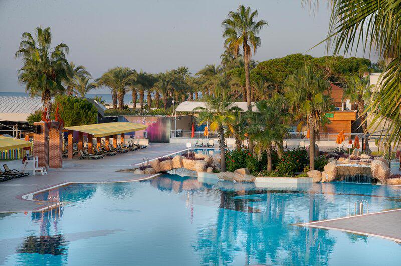 pine-beach-belek