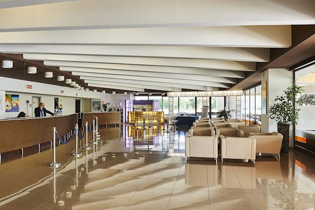 Riva Marina Resort