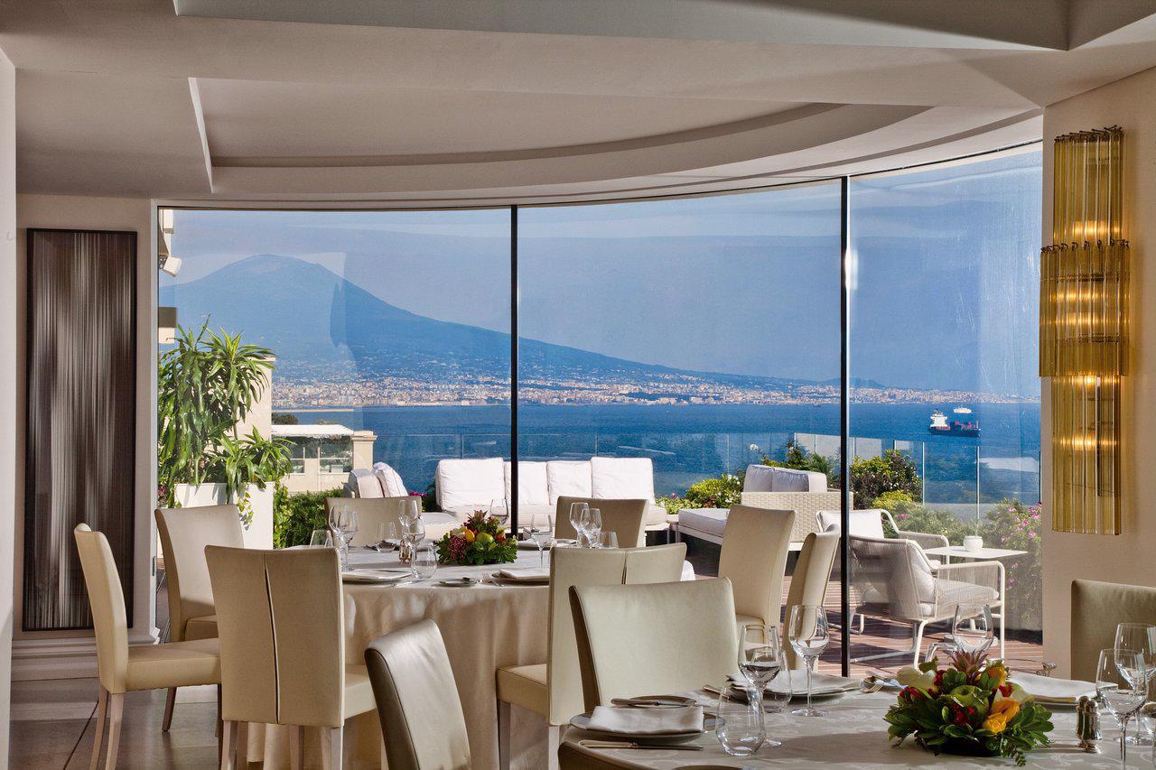 grand-vesuvio-naples