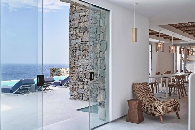 mykonos-euphoria-suites