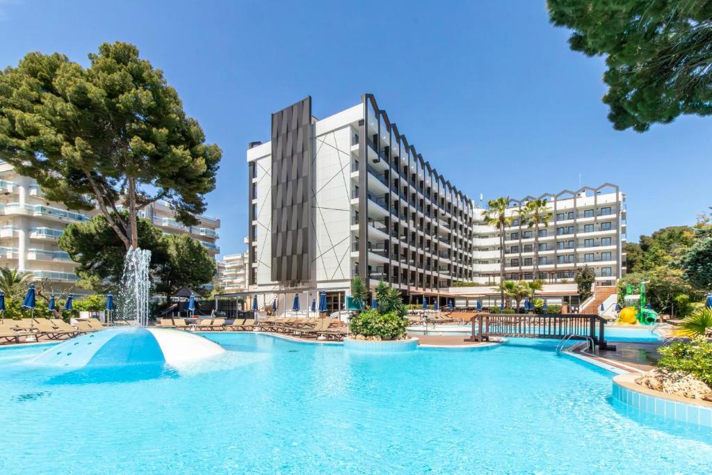 Foto Golden Avenida Suites **** Salou