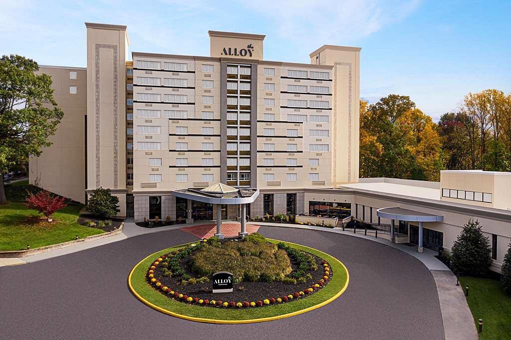 the-alloy-king-of-prussia-a-doubletree-by-hilton