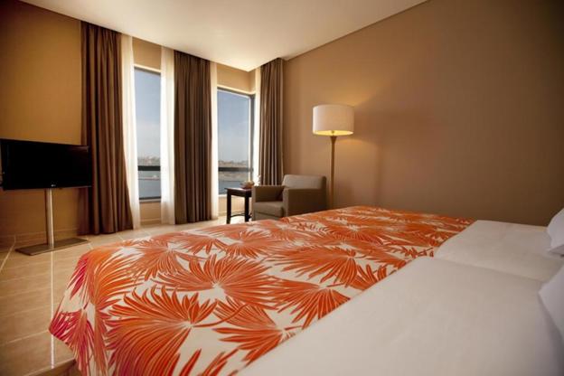 Pestana Tropico
