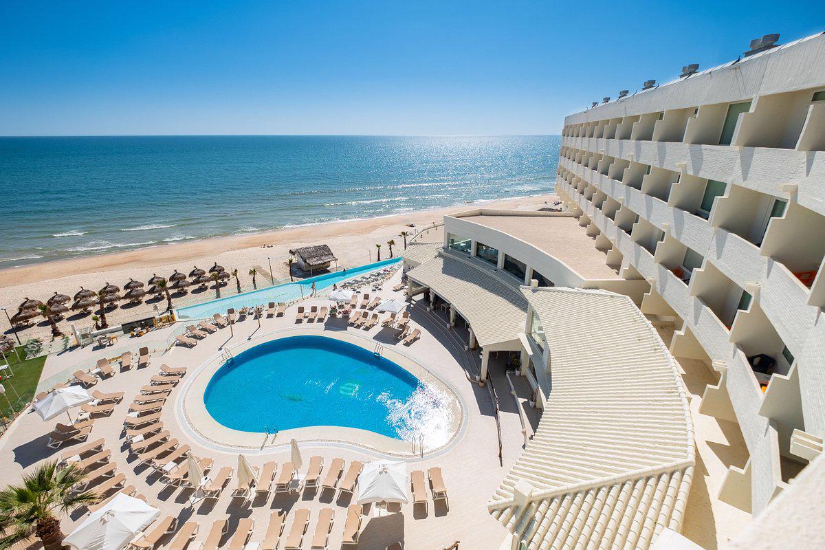 Foto Hotel On Hotels Oceanfront **** Matalascanas