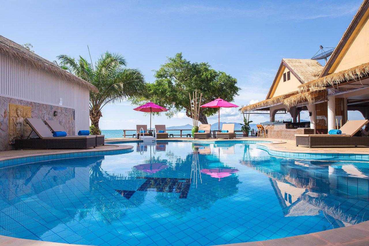 Foto Adarin Beach Resort **** Maenem Beach