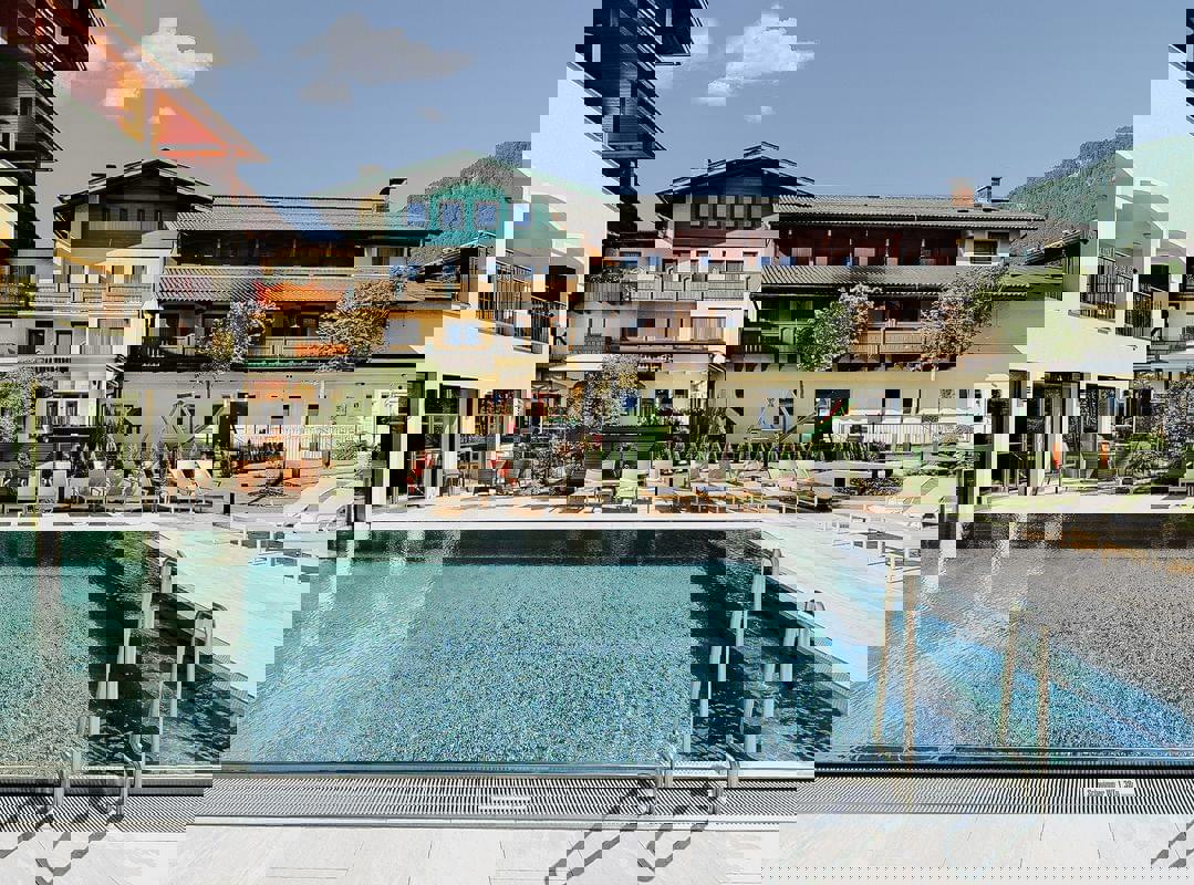 2243911-268631