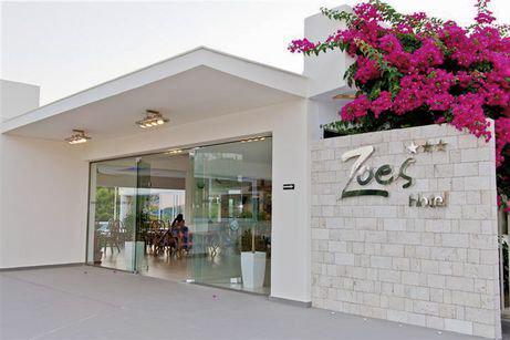 Zoes Hotel en Suites
