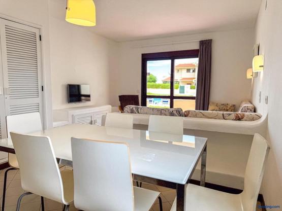 Aura Village - City Beach Apartments