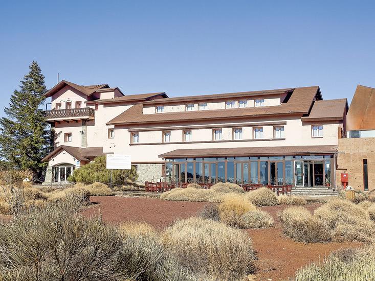 parador-canadas-del-teide