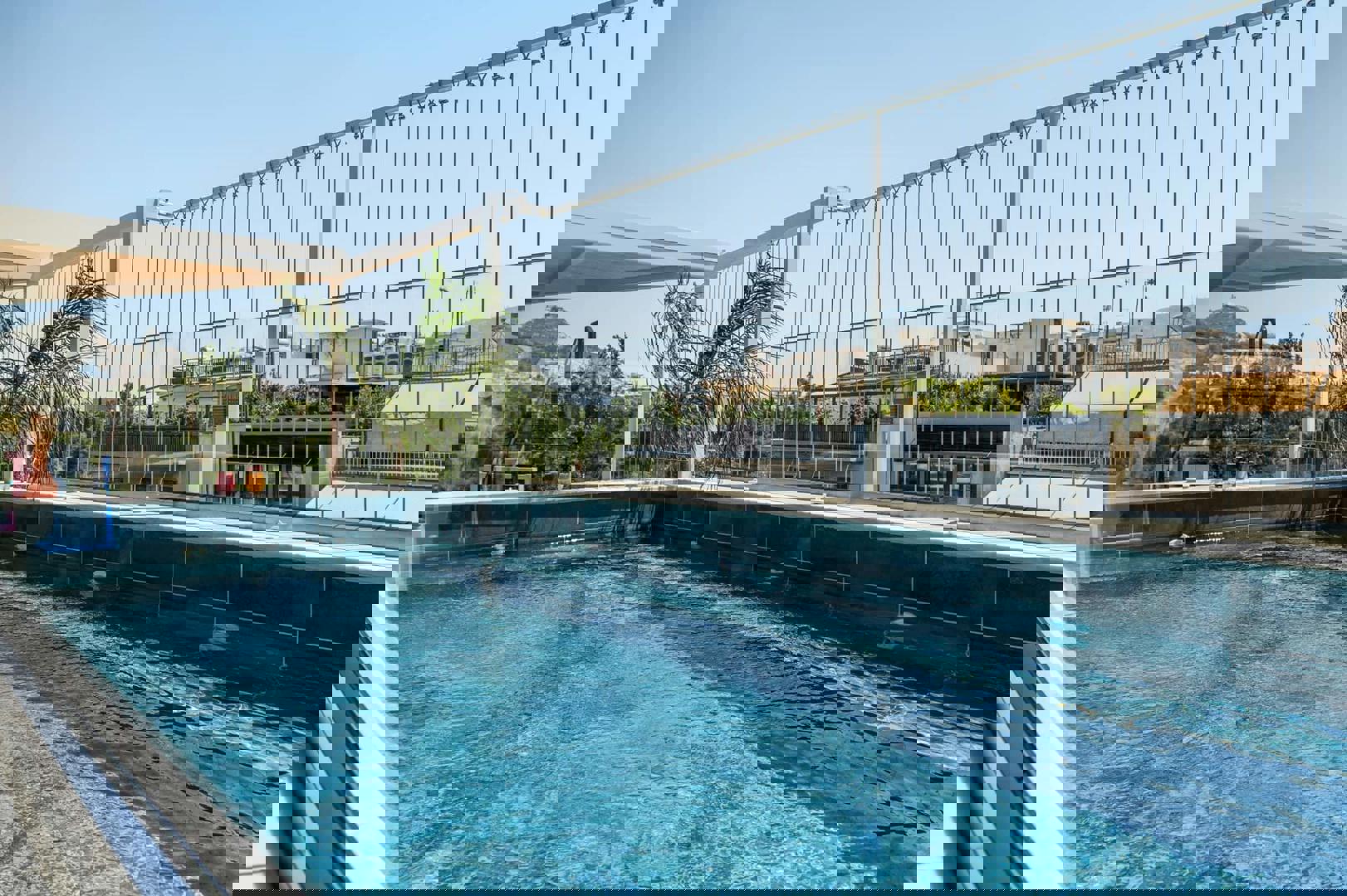 the-athenaeum-luxury-hotel