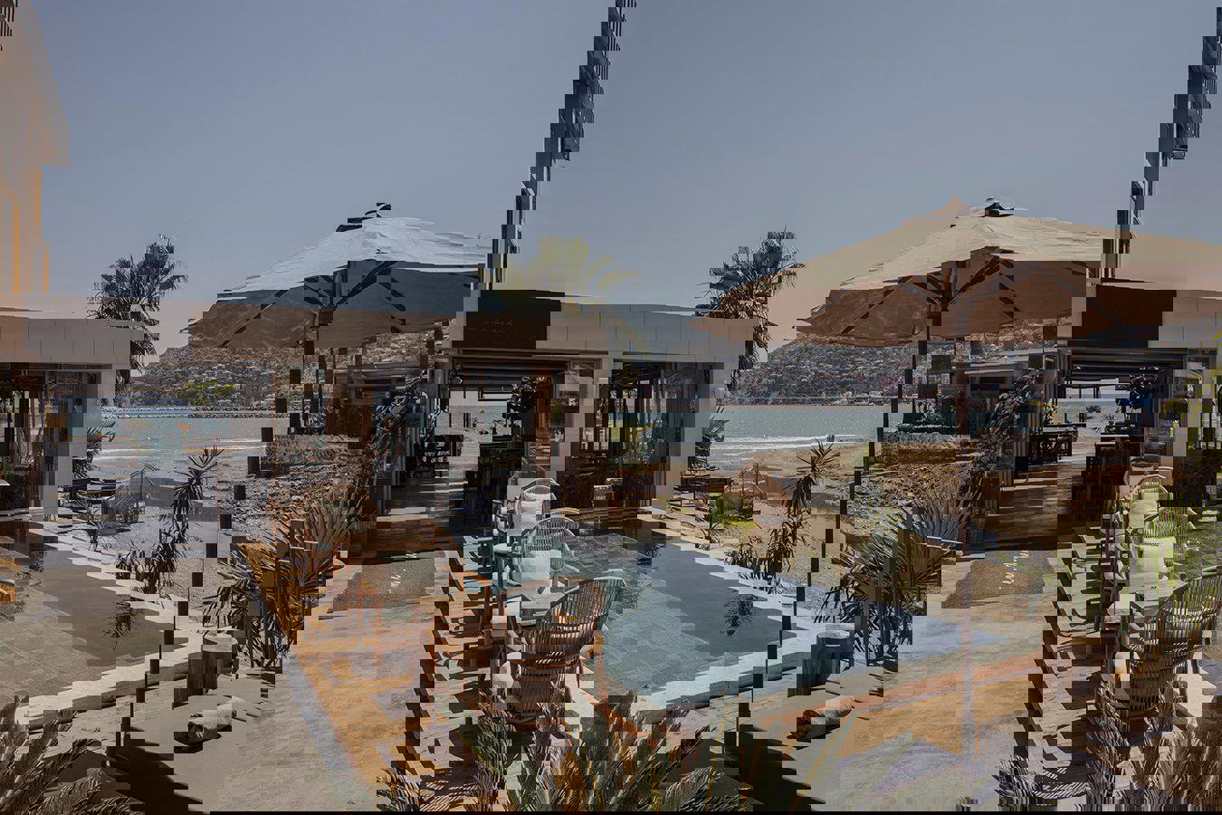 2243911-457736