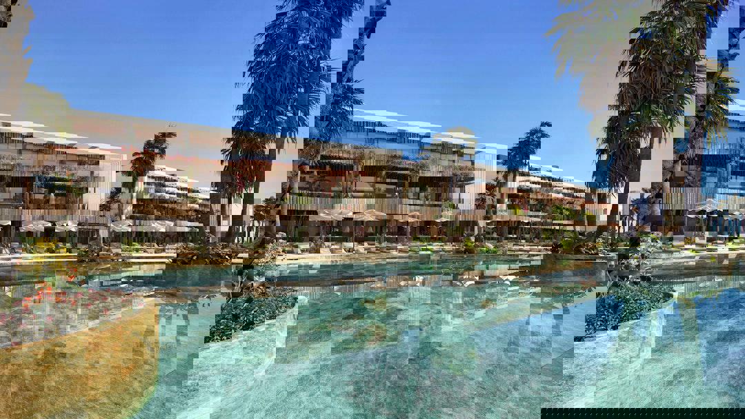 2243911-469189