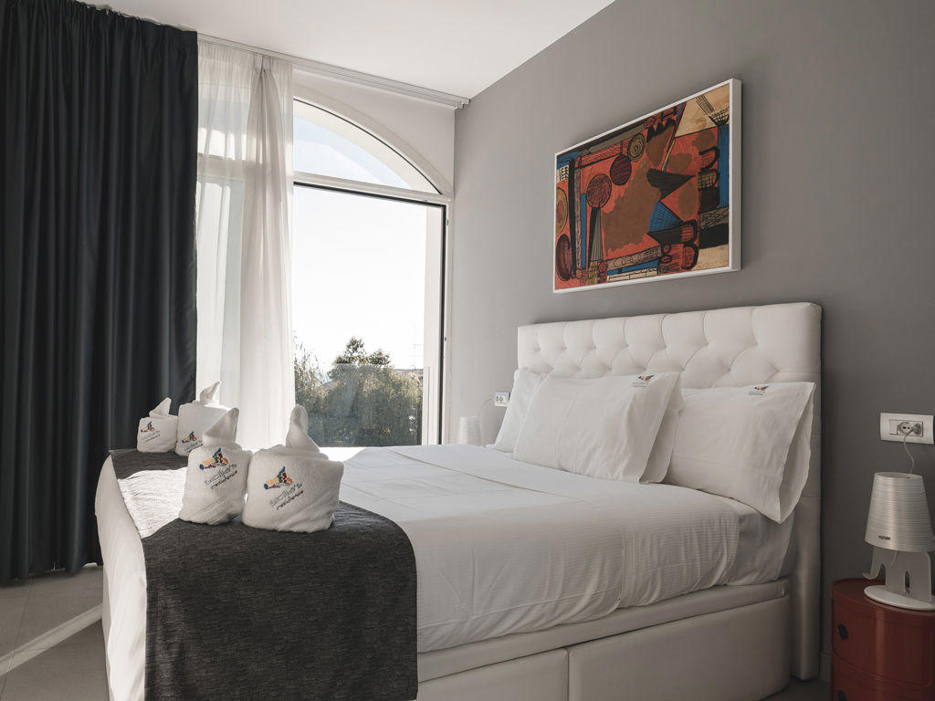 sicilias-residence-art