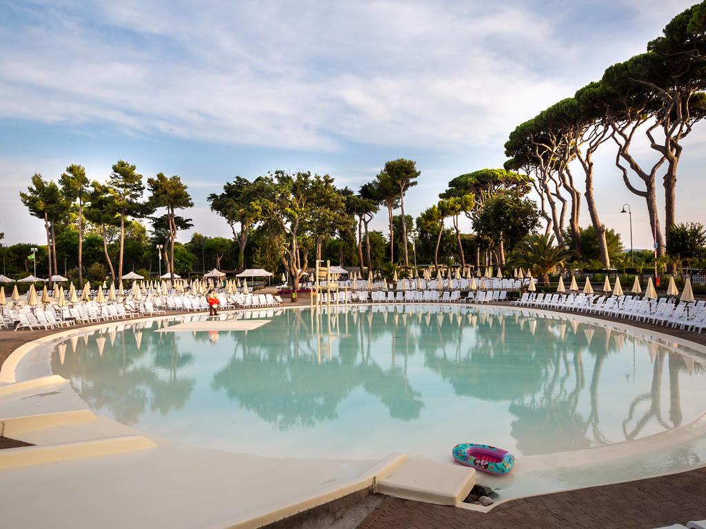 Foto Camping hu Park Albatros Village **** San Vincenzo