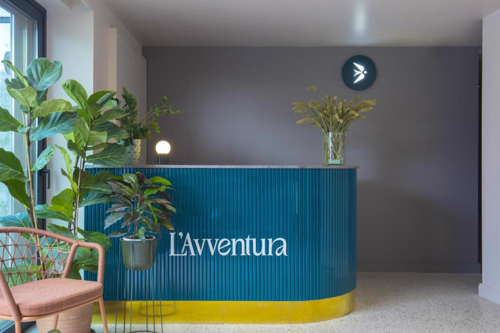 l-avventura-athens