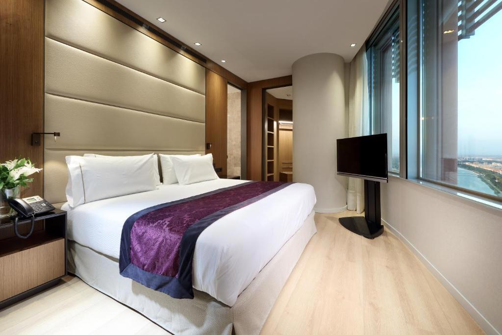 eurostars-torre-sevilla
