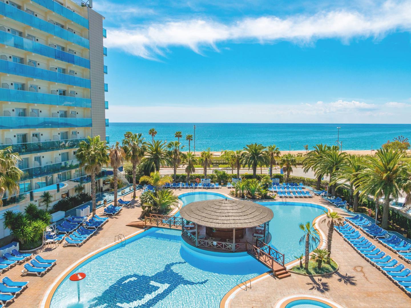 Golden Taurus Aquapark Resort